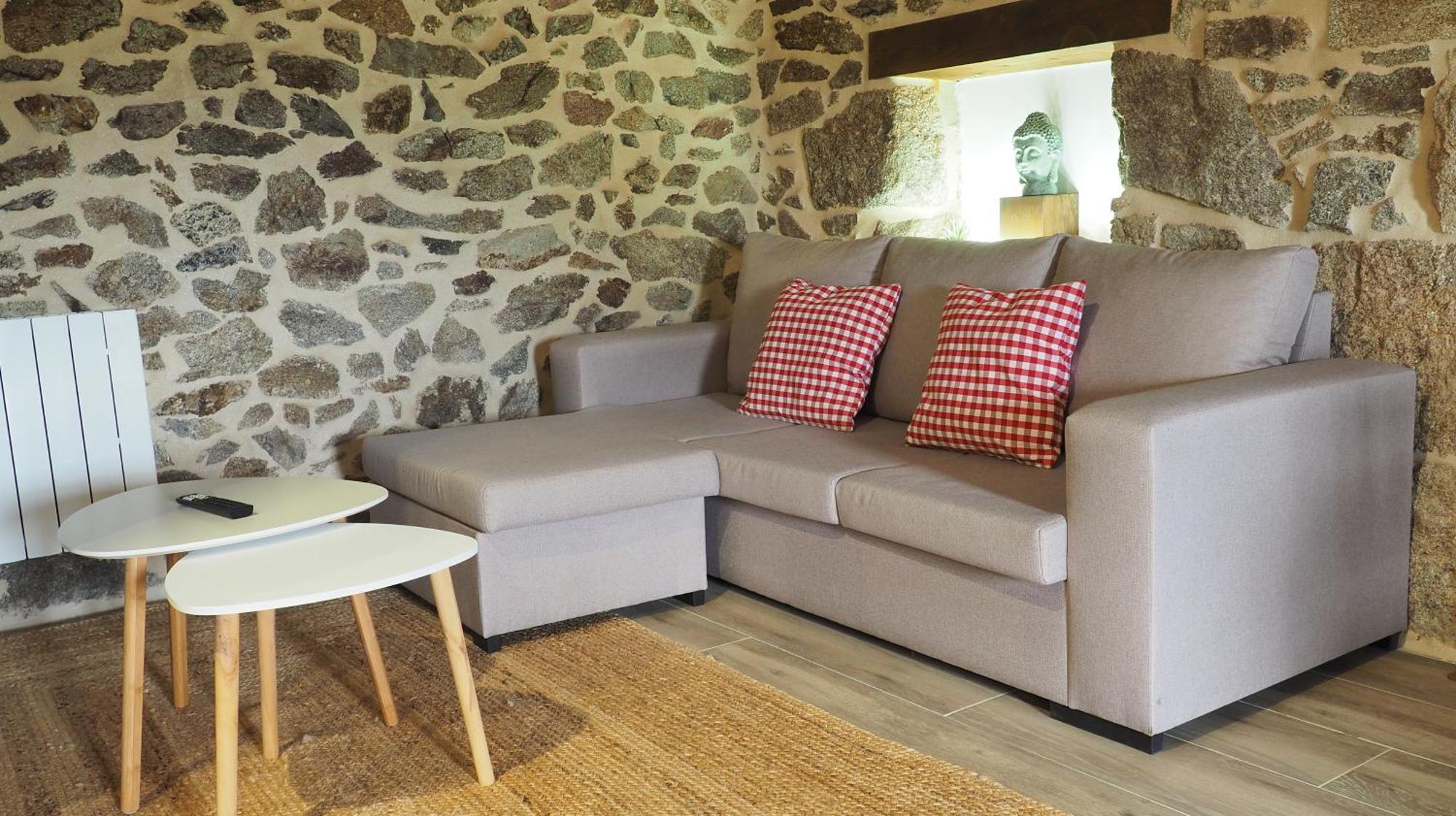 Apartamentos Muralla Sacra Sober Exteriör bild